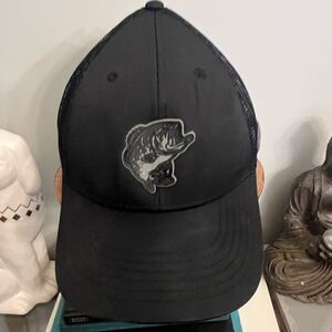 Bass Pro Shop Black Mesh Trucker Hat.  Size Small/Medium.